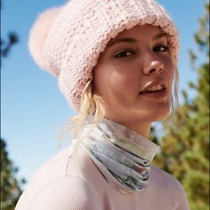 Coalition Snow Watercolor Print Neck Warmer Used 1